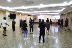 25690407-happyhealt-018