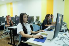 25690807-training-020