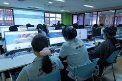 25690807-training-031