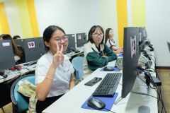 25690810-training-008