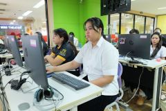 25690810-training-011
