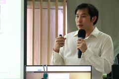 25690209-training-016