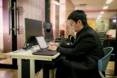 25690209-training-018