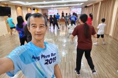 25690409-happyhealt-020