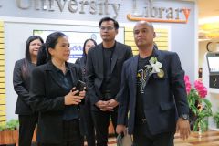25690709-visit_07