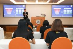 25690401-training-004