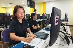 25690402-training-002