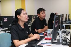 25690511-training-009