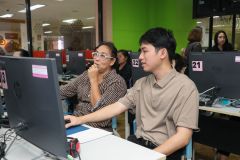 25690511-training-022