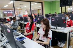 25690112-training-008