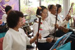 25690212-rommanee-007