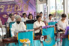 25690212-rommanee-009