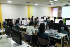 25690212-training-015