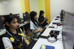 25690213-training-001