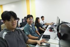 25690213-training-007