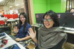 25690213-training-011