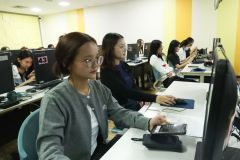 25690213-training-014