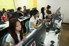 25690213-training-019