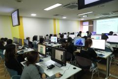 25690213-training-025