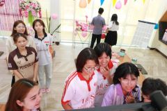 25690214-valentine-013