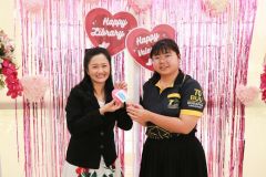 25690214-valentine-032