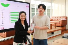 25690214-valentine-053