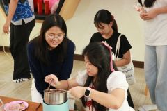 25690214-valentine-061