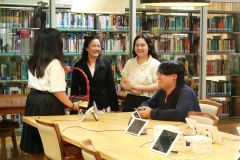 25690214-valentine-080