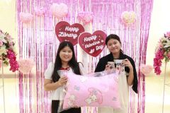 25690214-valentine-082