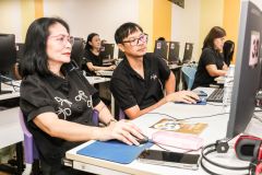 25690514-AI-training-031