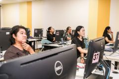 25690514-AI-training-032