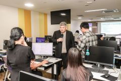 25690514-AI-training-049