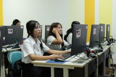 25690714-training-002