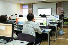 25690714-training-014