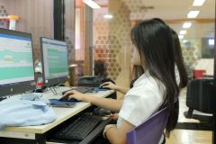 25690714-training-017