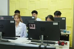 25690714-training-019