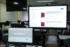 25690714-training-025
