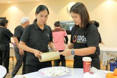 25690814-event-029