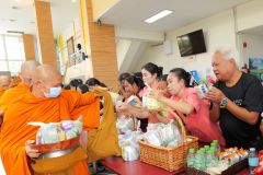 25690814-event-076