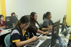 25690715-training-014