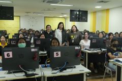 25690715-training-026