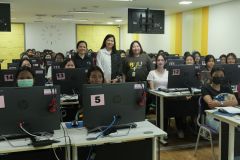 25690715-training-027