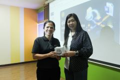 25690715-training-028