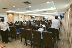 25690815-visitort-005