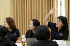 25681216-or-review-009