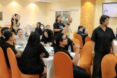 25681216-or-review-010