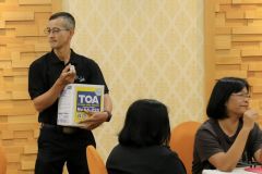 25681216-or-review-022