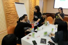 25681216-or-review-025