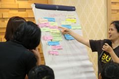 25681216-or-review-033