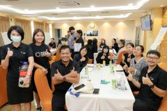 25681216-or-review-035